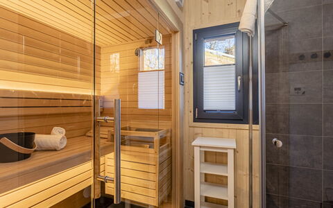 Steinach am Brenner 130: Eigentum, Fenster, Holz, Interior Design, Gebäude, Flooring, Fussboden, Komfort, Hartholz