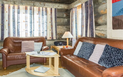 Luostonseita 1: Möbel, Stuhl, Gartenmöbel, Tabelle, Holz, Tisch Im Freien, Küche & Esszimmer Tisch, Schatten, Garten, Regenschirm