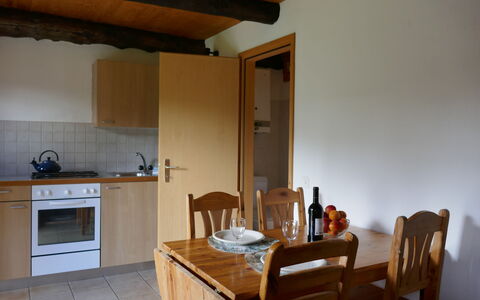 Rustico Edel: Eigentum, Cabinetry, Möbel, Countertop, Holz, Gebäude, Tabelle, Interior Design, Sinken, Fussboden