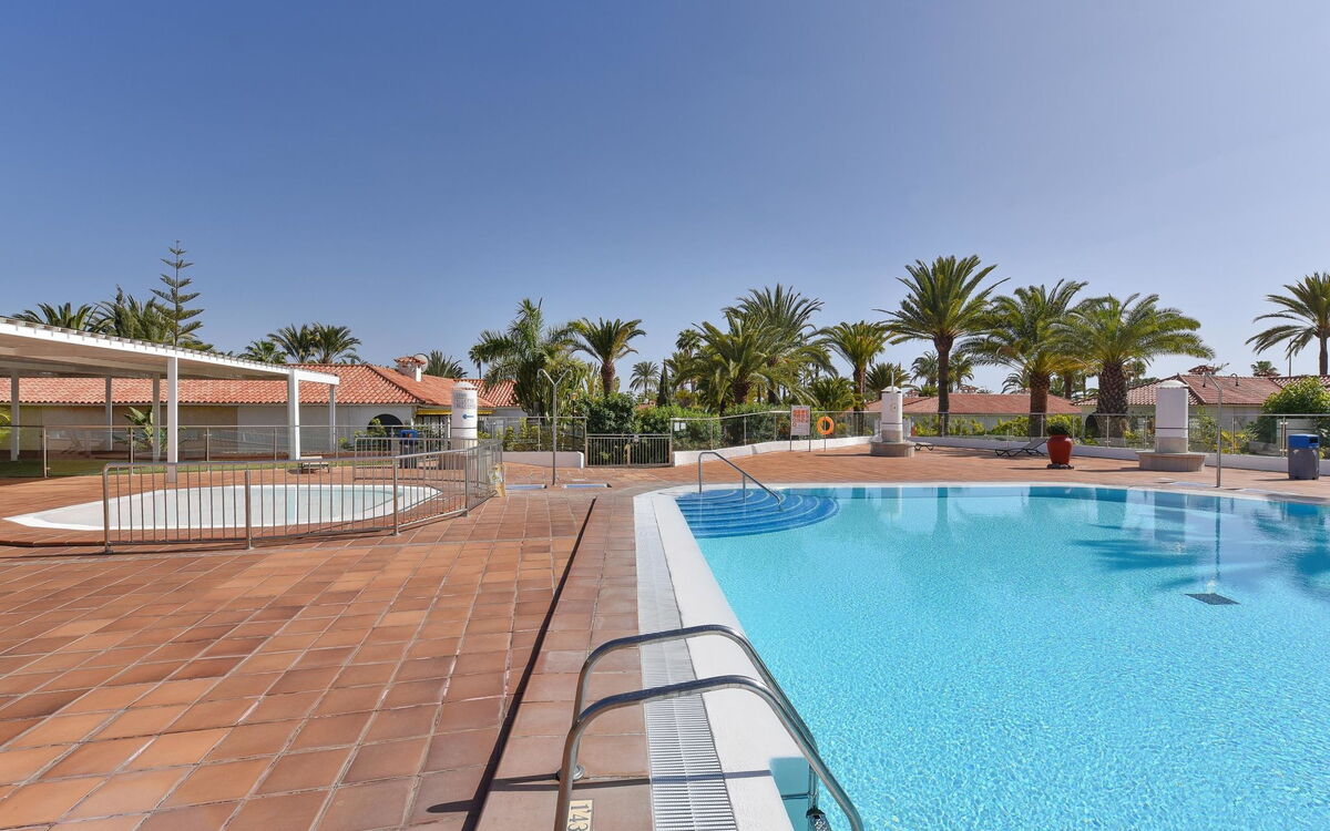 Bungalow Sun Club Os55