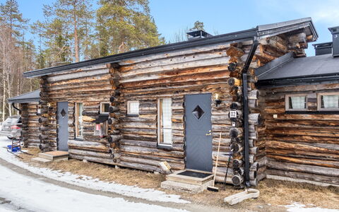 Salmikankaan Kelo D2: Holz, Hütte, Blockhaus, Winter, Abstellgleis, Einfrieren, Holz, Schnee, Planke, Hartholz