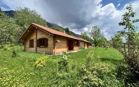 Presseggen 642: Gras, Haus, Ländliches Gebiet, Hütte, Die Architektur, Hügel, Dach, Landschaft, Zuhause, Grundstueck