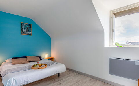 Les Palmiers: Gebäude, Möbel, Komfort, Holz, Azurblau, Fenster, Farbe, Interior Design, Schatten