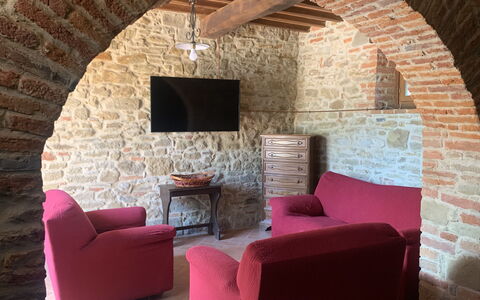 San Lorenzo: Eigentum, Möbel, Backstein, Mauerwerk, Holz, Interior Design, Wohnzimmer, Wand, Fussboden