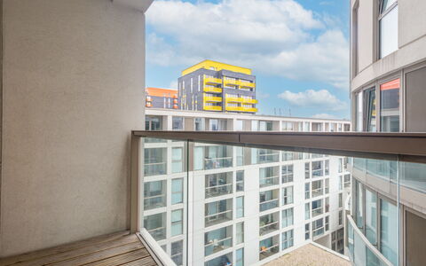 Canary Wharf 302: Wohnung, Die Architektur, Verbundwerkstoff, Glas, Eigentumswohnung, Geschäftshaus, Beton, Balkon, Daylighting
