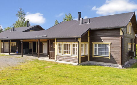 Tahkontupa: Holz, Haus, Zuhause, Hütte, Dach, Wohngebiet, Abstellgleis, Grundstueck, Veranda, Schatten