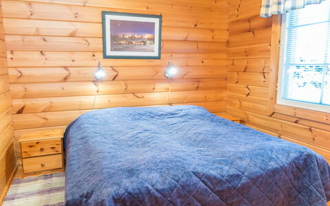Tahkontupa: Holz, Decke, Fussboden, Flooring, Holzbeize, Hartholz, Schlafzimmer, Planke, Zimmer, Bett