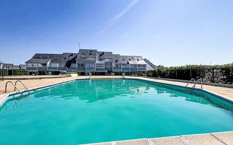 Belle Vue Mer et Piscine: Resort, Schwimmbad, Villa, Hotel, Ferienort, Yachthafen