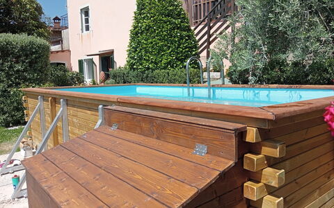Alla Collina Del Sole: Holz, Schwimmbad, Holzbeize, Verbundwerkstoff, Hartholz, Freizeit, Planke, Deck, Sperrholz, Schatten