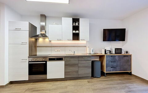 Apart Annabell: Möbel, Cabinetry, Countertop, Küche, Küchengerät, Flooring, Interior Design, Holz, Major Appliance, Decke
