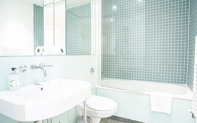 Saffron Hill, Farringdon