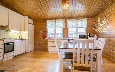 Paroni: Bett, Möbel, Schlafzimmer, Interior Design, Bedding, Bettdecke, Flooring, Holz, Fussboden, Zimmer
