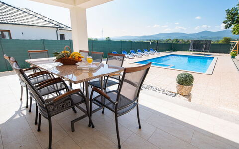 Villa Maria