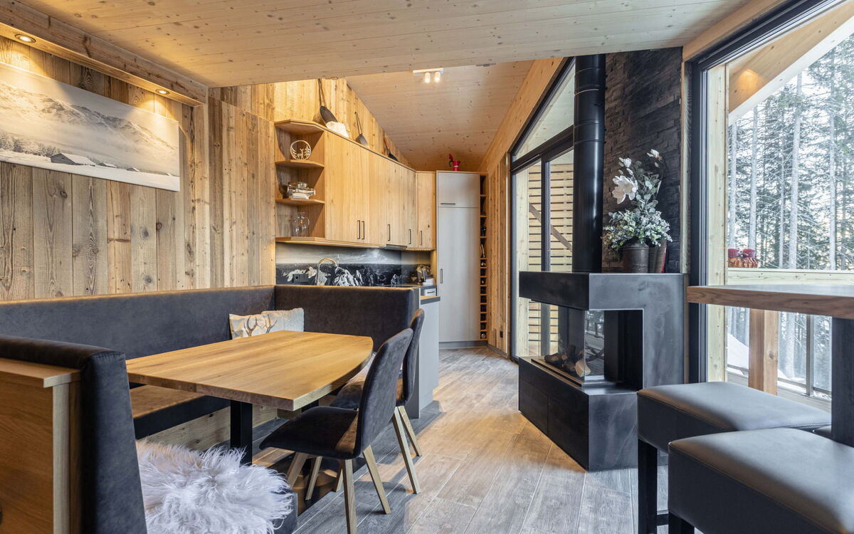 Unterkunft:&nbsp;Superior # 03 Sauna&Sprudelwanne Innen 300.4