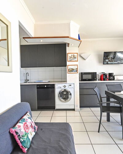 Les Bastides (I3 049) 600.10