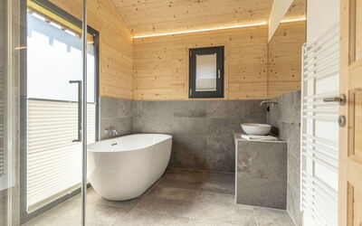 Unterkunft:&nbsp;Premium mit 4 Schlafzimmern,Sauna&Pool 160.12
