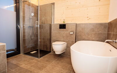 Unterkunft:&nbsp;Premium mit 5 Schlafzimmern, Sauna &Pool 160.14