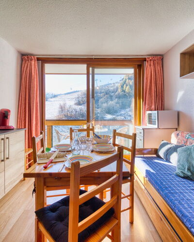 Soyouz Vanguard 100.102