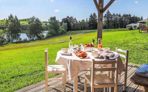 Meyrignac-L'Eglise 110: Möbel, Tabelle, Stuhl, Gartenmöbel, Geschirr, Küche & Esszimmer Tisch, Tisch Im Freien, Servierware, Essen, Garten