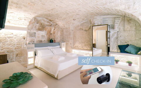 Unterkunft:&nbsp;Room Romantic Grotta Sant'oronzo 7