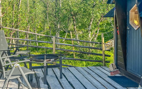 Haltinmalla: Holz, Möbel, Gartenmöbel, Stuhl, Hinterhof, Garten, Tisch Im Freien, Veranda, Hartholz, Garten