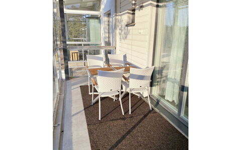 Golfstar 402: Fenster, Zuhause, Holz, Haus, Abstellgleis, Hütte, Dach, Einfrieren, Schiebefenster, Steigung