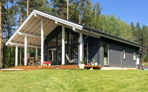 Paloranta: Holz, Zuhause, Haus, Hütte, Dach, Veranda, Abstellgleis, Estate, Bauernhaus, Schatten