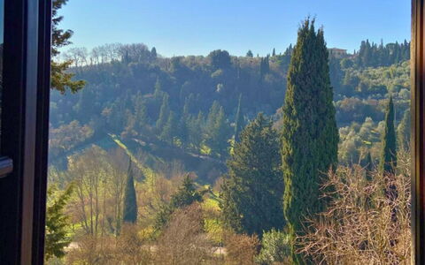 Borgo Delle Fonti: Blatt, Baum, Natur, Natürlichen Umgebung, Bergforms, Vegetation, Wald, Berg, Hochland, Hügel