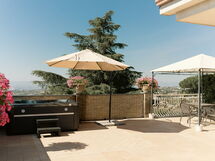 Etna Suites