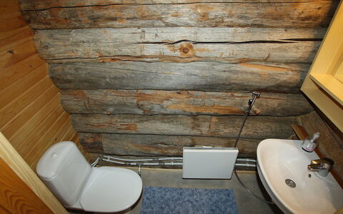Poromooli A1: Holz, Hütte, Blockhaus, Wald, Schuppen, Gartenbauten, Lärche, Wald, Holzbeize