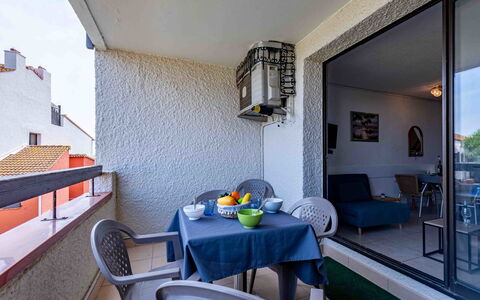 Le Barcarès 966: Wohnung, Wohngebiet, Balkon, Eigentumswohnung, Schatten, Daylighting