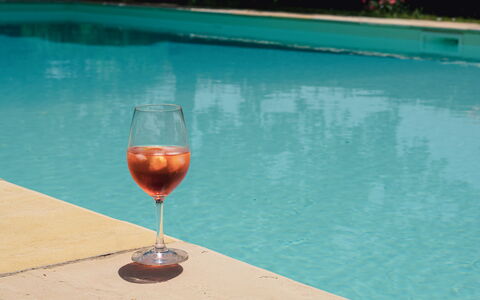Villa Sant'anna: Wasser, Geschirr, Drinkware, Kelche, Wein, Blau, Barware