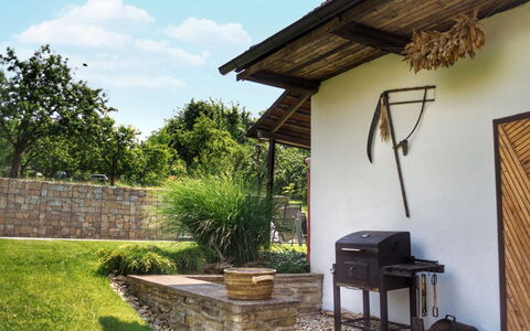 Libel: Pflanze, Himmel, Eigentum, Gebäude, Wolke, Schatten, Die Architektur, Baum, Holz, Wand