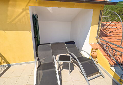 La Casetta Di Emma - Villa Faraldi: Himmel, Eigentum, Schatten, Gebäude, Die Architektur, Haus, Materialeigenschaft, Strassenbelag, Verbundwerkstoff, Grundeigentum