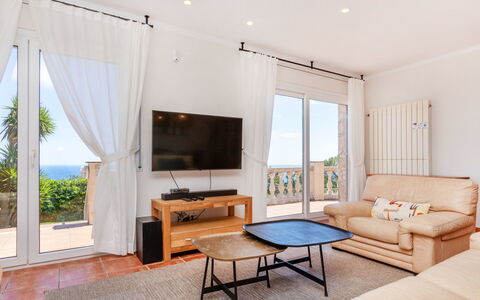 Lloret de Mar 413: Möbel, Holz, Fussboden, Flooring, Interior Design, Holzboden, Meer, Wohnung, Zimmer, Hartholz