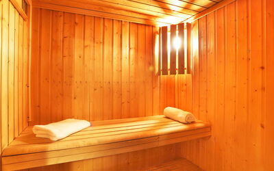 Loudenvielle 600: Holz, Interior Design, Holzbeize, Hartholz, Lack, Flooring, Sauna, Gebäude, Sperrholz, Decke