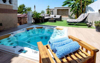 Jacuzzi
