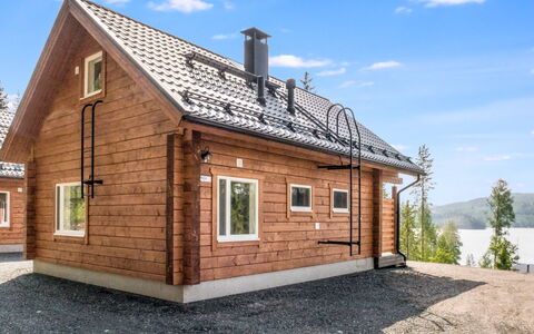 Kolin Kangastus Apila 1: Bett, Möbel, Schlafzimmer, Interior Design, Bedding, Bettdecke, Flooring, Holz, Fussboden, Zimmer