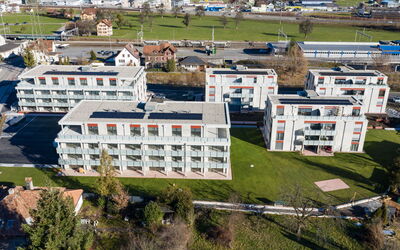 Flums 100: Gebäude, Eigentum, Fenster, Haus, Grundstueck, Urban Design, Die Architektur, Pflanze, Nachbarschaft, Baum