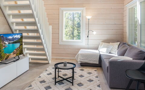 Kitkanvee 1: Flooring, Holz, Fussboden, Holzboden, Interior Design, Wohnzimmer, Möbel, Couch, Laminatboden, Zimmer