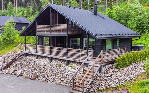 Himoksen Keiju 1: Bett, Möbel, Schlafzimmer, Interior Design, Bedding, Bettdecke, Flooring, Holz, Fussboden, Zimmer