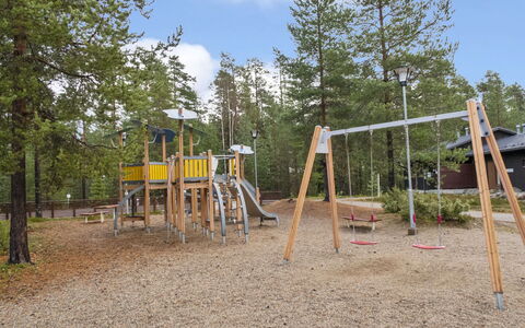 Vuokatti Panorama: Holz, Abstellgleis, Dach, Hütte, Haus, Zuhause, Tür, Veranda, Gartenbauten, Bauernhaus