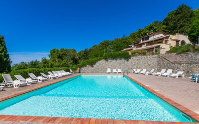 Riparbella 728: Blau, Schwimmbad, Resort, Eco Hotel, Ferienort, Hotel, Tropen