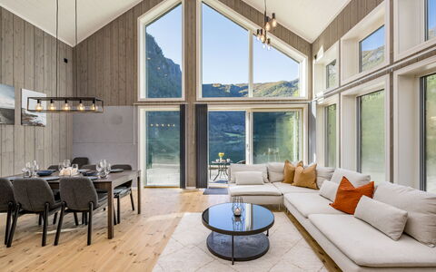 Mathias: Decke, Wohnzimmer, Glazialmorphologie, Couch, Alpen