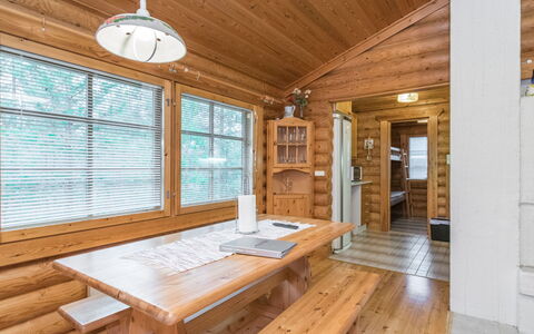 Pyhä-Rasti: Holz, Hütte, Blockhaus, Wald, Schuppen, Gartenbauten, Lärche, Wald, Holzbeize