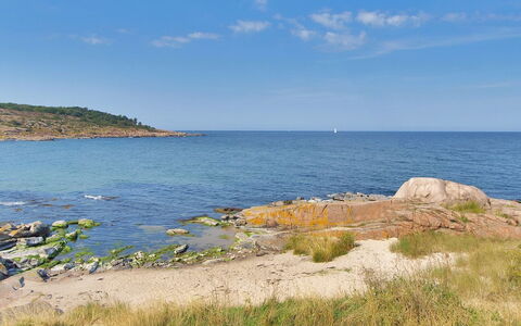 Thyrne - 500M from the Sea: Blau, Wasser, Gewässer, Küste, Wasservorräte, \Fels, Küsten Und Ozeanische Forms, Meer, Horizont, Sommer