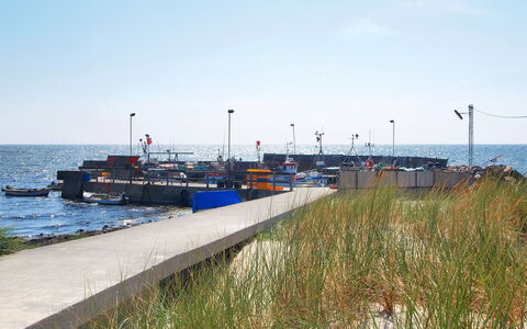 Greta - 200M from the Sea: Meer, Küste, Ozean, Ufer, Seebrücke, Dock, Walkway, Boot, Watercraft