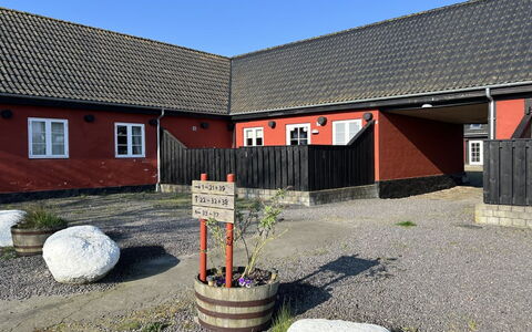 Gisella - 6Km from the Sea: Holz, Haus, Hütte, Zuhause, Dach, Ländliches Gebiet, Abstellgleis, Blockhaus, Gartenbauten, Hartholz