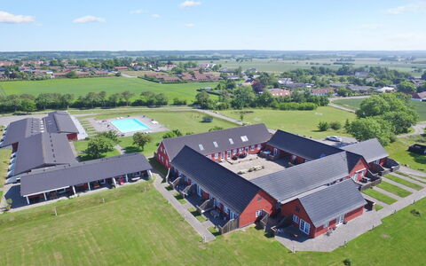 Gisella - 6Km from the Sea: Holz, Haus, Hütte, Zuhause, Dach, Ländliches Gebiet, Abstellgleis, Blockhaus, Gartenbauten, Hartholz