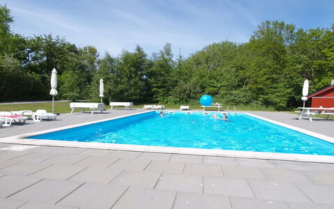 Jose - 300M from the Sea: Dach, Haus, Grundstueck, Zuhause, Hütte, Estate, Gartenbauten, Schatten, Blockhaus, Landscaping